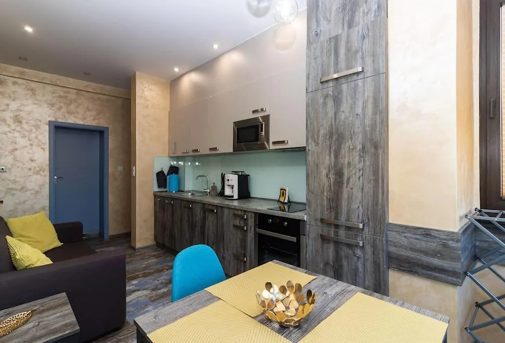 Unique Central 1 Bedroom Flat Sofia 0*,